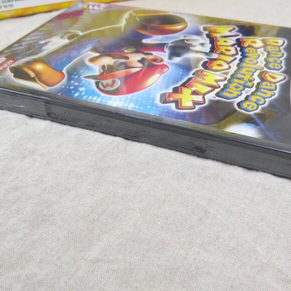 NEW OPEN BOX Dance Dance Revolution Mario Mix Nintendo Sealed GameCube Game - Picture 10 of 15